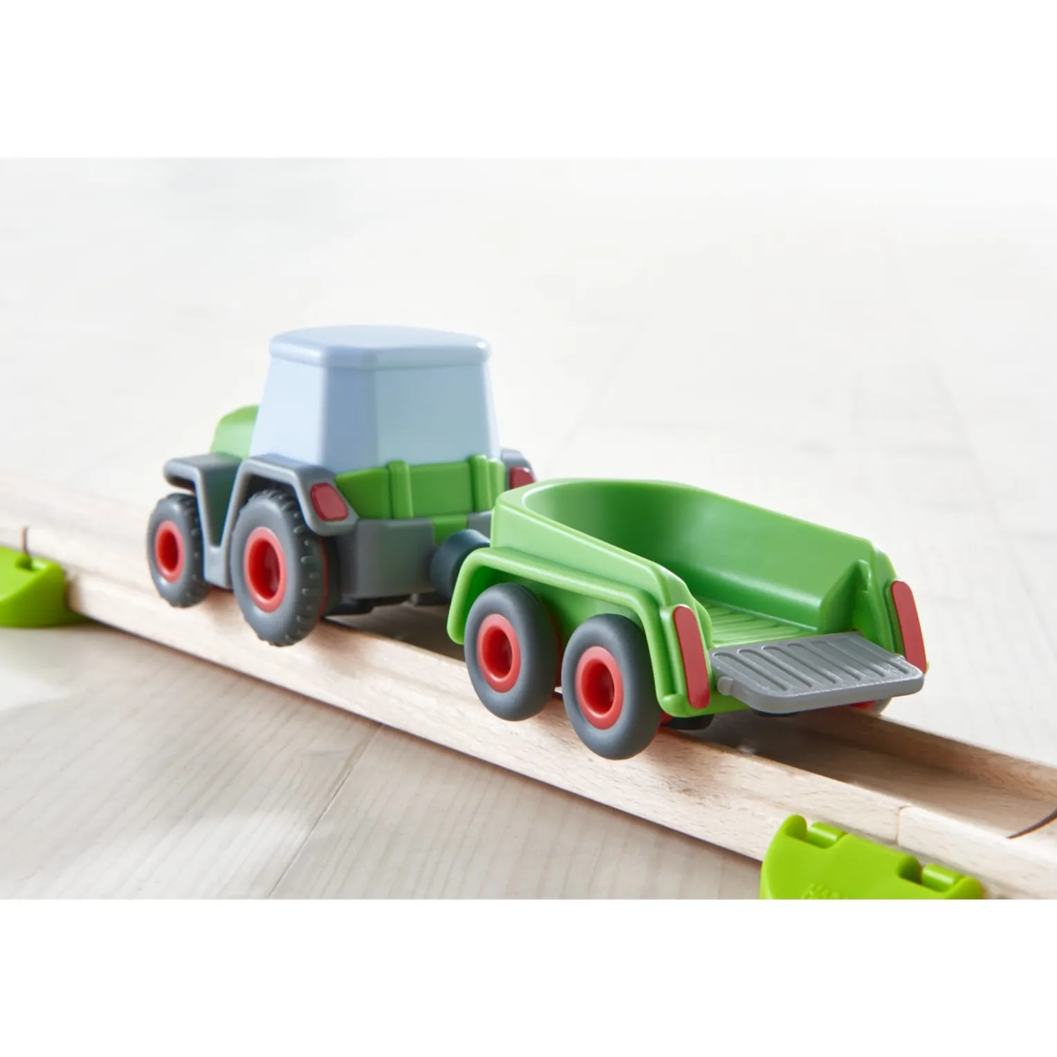 HABA Cars – Traktor mit Anhänger
